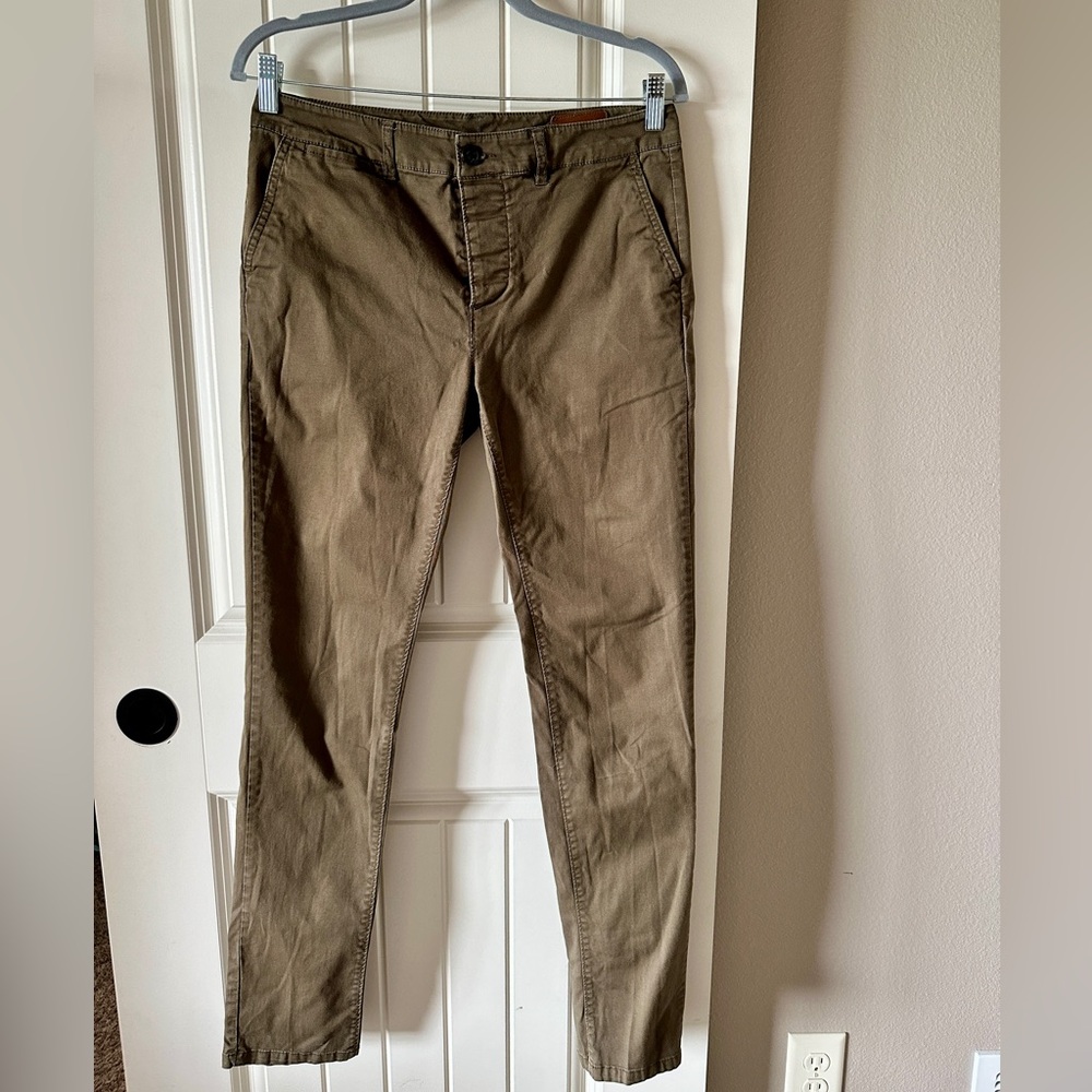 ASOS Men’s Chino’s Medium Olive Green Button Fly - Size 29/32